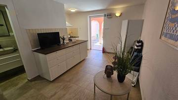Thumbnail von Renovated terraced house with sea view only about 400 meters from the sea