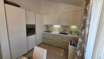 Thumbnail von Fully furnished apartment with sea view and sun terrace