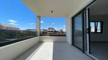 Thumbnail von Modern new-build apartment with sea view