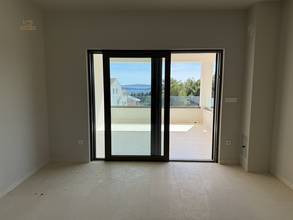 Thumbnail von Newly built apartment with sea view, terrace, and elevator near the beach and city center