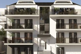 Comfortable apartment with sea view, pool, and three bedrooms
