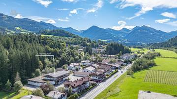 Thumbnail von 3,800 m² building plot with views of Kaiser, Hahnenkamm, and Südberge