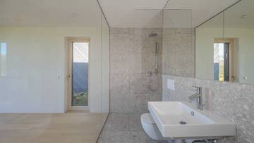 Thumbnail von Architect's villa with pool and unobstructed view