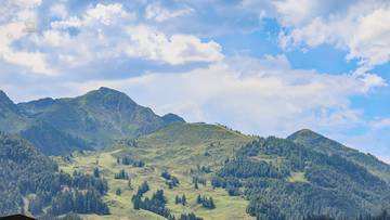 Thumbnail von Building land with 360-degree panoramic view in a peaceful location