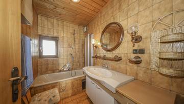 Thumbnail von Single-family house with private room rental