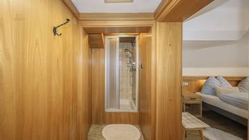 Thumbnail von Single-family house with private room rental