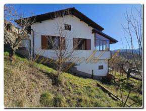 Thumbnail von Exclusive at Immogold®: Detached country house with a breathtaking panoramic view over the Langhe