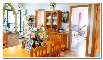 Thumbnail von Exclusive at Immogold® MWS 243826 Spacious estate with two houses, pool, and private vegetable garden in a quiet location
