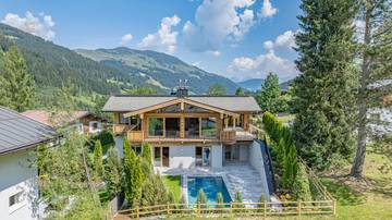 Thumbnail von THE COUNTRY HOUSE - New construction with a recreational residence