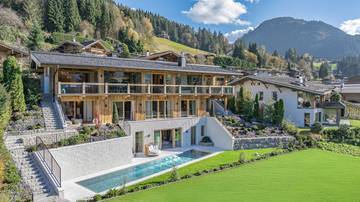 Thumbnail von Unique luxury villa in an unobstructed prime location