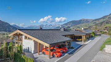 Thumbnail von Unique luxury villa in an unobstructed prime location