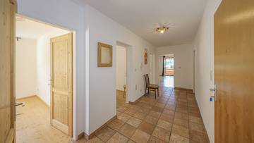 Thumbnail von 4-room apartment with a breathtaking view in a sunny, peaceful location