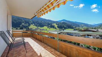 Thumbnail von 4-room apartment with a breathtaking view in a sunny, peaceful location