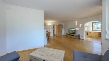 Thumbnail von 4-room apartment with a breathtaking view in a sunny, peaceful location