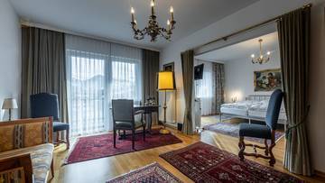 Thumbnail von Residence with potential in a central yet peaceful location - Ski Out