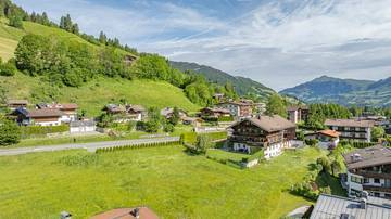 Thumbnail von Property with extensive distant views - primary residence