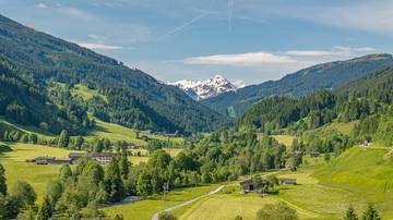 Thumbnail von Spacious property with extensive distant view - primary residence