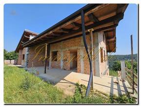 Thumbnail von Exclusive villa shell with a breathtaking panoramic view and approximately 5,500 m² of land. Create your personal dream home in Piedmont.