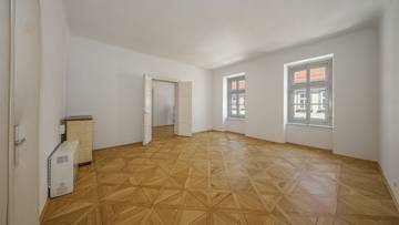 Thumbnail von Townhouse near the opera with building permit for 9 exclusive apartments