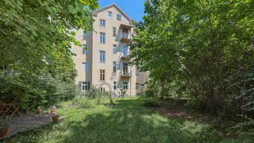 Thumbnail von Townhouse near the opera with building permit for 9 exclusive apartments