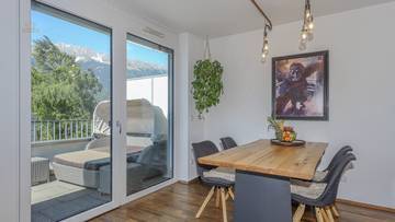 Thumbnail von Exclusive terrace apartment with a view over the city of Innsbruck