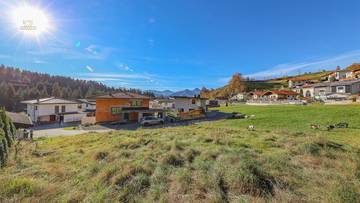 Thumbnail von Sunny building plot for your new home
