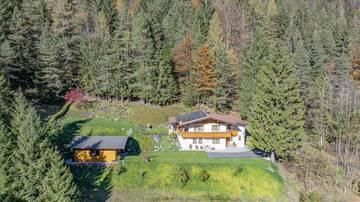 Thumbnail von Property in a unique prime location with unobstructed panoramic view
