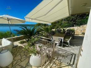 Thumbnail von Exclusive villa on the first sea line with a boat dock (usage)