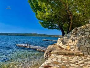 Thumbnail von Villa on the first line of the sea with a boat dock and panoramic view