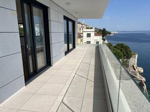 Thumbnail von Luxury apartment in first line at the sea with panoramic view
