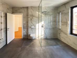 Thumbnail von Luxury apartment in first line at the sea with panoramic view