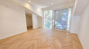 Thumbnail von Newly built apartment in the attic directly by the sea