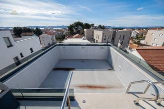 Thumbnail von New apartment with pool and rooftop terrace