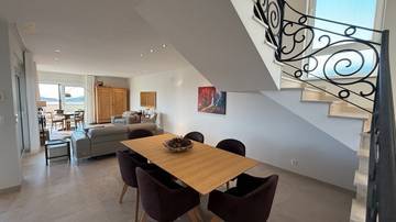 Thumbnail von Modern villa with heated pool, elevator, and panoramic sea view