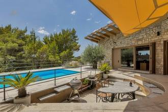 Thumbnail von Mediterranean villa with swimming pool, sauna, and sea view on the Makarska Riviera
