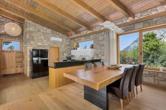 Thumbnail von Mediterranean villa with swimming pool, sauna, and sea view on the Makarska Riviera