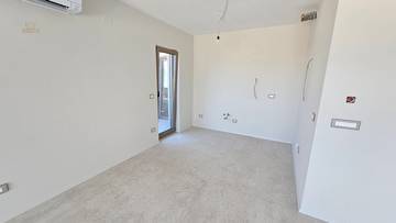 Thumbnail von Newly built apartment with roof terrace and sea view
