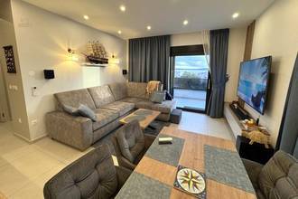 Thumbnail von Luxurious penthouse with large roof terrace and panoramic sea view