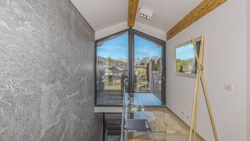 Thumbnail von Luxurious city penthouse with panoramic view
