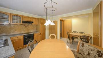 Thumbnail von Spacious single-family house in idyllic location