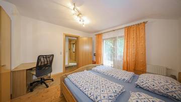 Thumbnail von Spacious single-family house in idyllic location