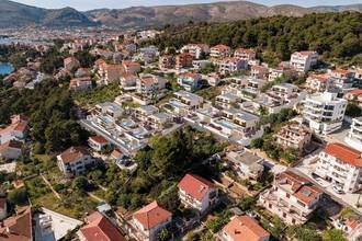 Thumbnail von Newly built villa with swimming pool and panoramic sea view