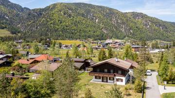 Thumbnail von Single-family house in a sunny, peaceful location