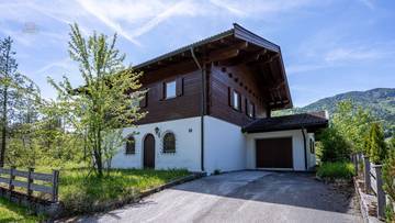 Thumbnail von Single-family house in a sunny, peaceful location