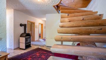 Thumbnail von Single-family house in a sunny, peaceful location