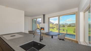 Thumbnail von Exclusive penthouse with an unobstructed panoramic view