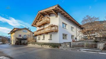 Thumbnail von Historical town house in the center of Hopfgarten