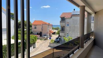 Thumbnail von Newly built apartment with sea view, terrace, and elevator, 50 meters to the beach
