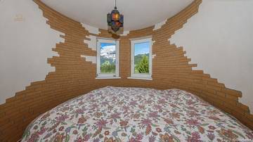 Thumbnail von Attic apartment with tower room and panoramic view