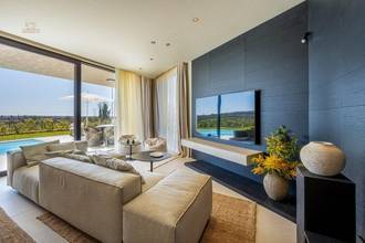 Thumbnail von Single-story designer villa with heated pool and sea view